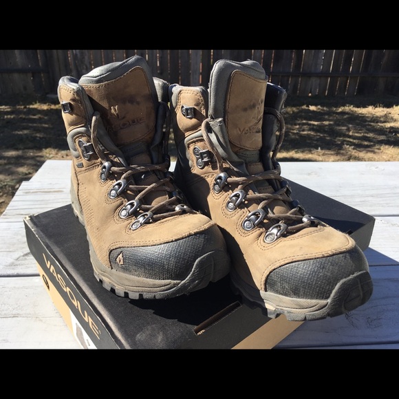 vasque st elias hiking boots